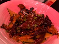 -粉墨特色菜·烧烤音乐酒馆