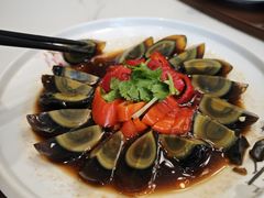 -三江源美食城