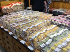 面包甜点陈列柜-百饼园(南后街店)