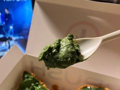 -HOT CRUSH趁热集合·现烤面包(上海环球港店)