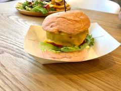 芝心手打牛肉堡-龙治汉堡(中华城店)