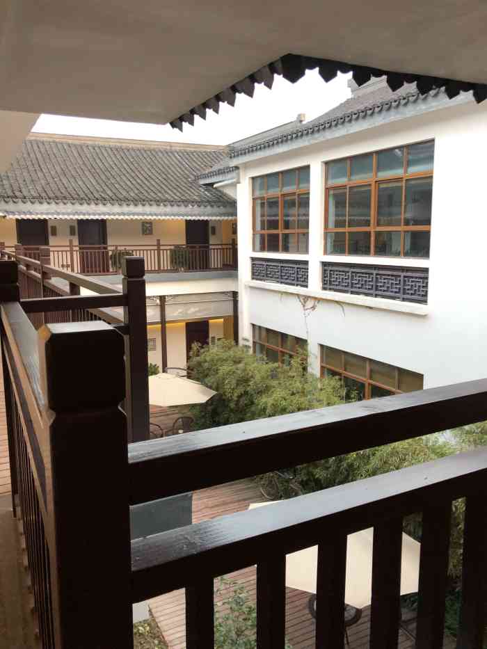 少年游古风连锁客栈(苏州盘门景区汽车南站店)