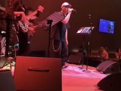 -TZ House音乐现场(来福士中心店)