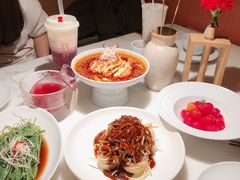 -初蓉丨遇见新川菜(亲贤街荣耀店)