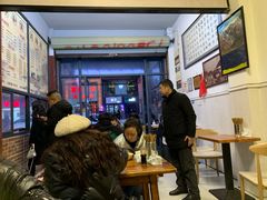 大堂-中和裴氏蹄花(府河路店)