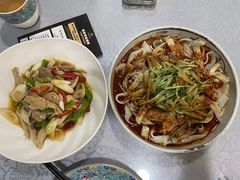 -汗腾格里·风味餐厅(新疆驻京办店)