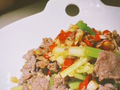 -佬麻雀·新湘菜(珠海金发购物中心店)