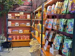 -茶理宜世(岭南站NOVA店)