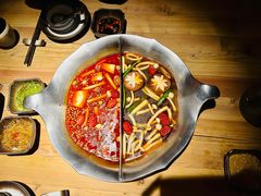 台式麻辣锅-湊湊火锅·茶憩(杭州湖滨银泰in77店)