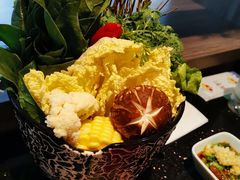 -锅季·捞王旗下小火锅(虹桥火车站店)