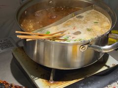 -金龙大四喜牛肉火锅