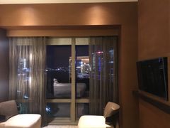 -上海外滩茂悦大酒店