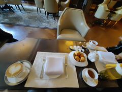 -Salon de Ville浦江汇(上海外滩华尔道夫酒店店)