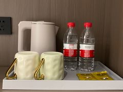 -如家旗下-成都电子科大建设北路地铁站睿柏·云酒店