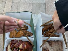 -顺城金记卤鸡·清真