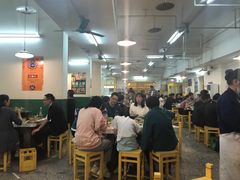大堂-石灰市老火锅(北滨路店)
