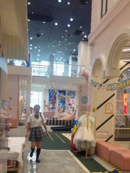 -奈尔宝家庭中心·亲子餐厅(华采天地店)