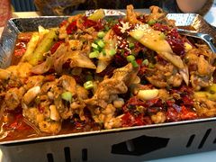 -蛙舍·炭烧牛蛙(东百中心店)