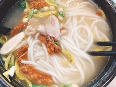 -桥香园正宗过桥米线(机场五店)