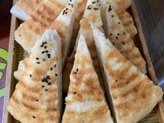 饽饽饼-王明古法砂锅居(开化寺店)
