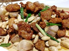 -东来菜馆•手抓海鲜家常菜•海鲜锅贴(鸽子窝店)