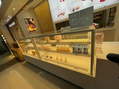 面包甜点陈列柜-好利来(四季青店)