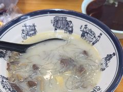 -鸭小妹鸭血粉丝(老门东店)