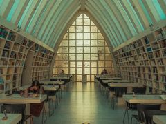 -钟书阁(松江泰晤士小镇店)