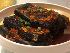 火宫殿臭豆腐-毛家饭店·30年融合新湘菜(汉峪金谷店)