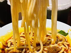 -秤砣砣·湖南粉面馆(青年路店)
