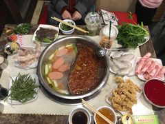 -朱氏胖子烂火锅(洪崖洞店)