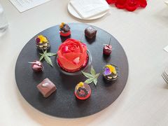 -The Georg(东华门店)