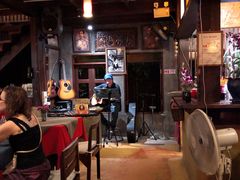 -Dash Teak House