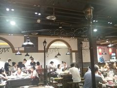 大堂-红九格老火锅(三峡广场店)