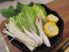-品也·鲍鱼鸡火锅(皇庭广场店)