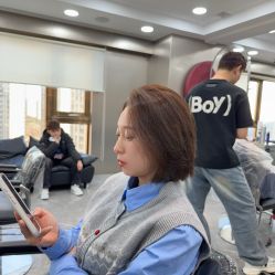 点击看大图 -老佛爷Hair染发烫发Salon