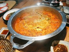 -老凯俚酸汤鱼(鸿通城店)