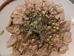 薄切鲜鱼片-穹六人间 people 6(岳阳路店)
