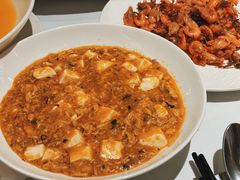 蟹粉豆腐-老吉士(环贸iapm店)