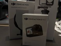 -DJI大疆(深圳华强北曼哈授权体验店)