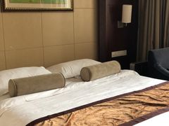 -中家鑫园温泉酒店鑫悦汤泉