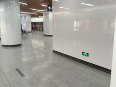-汉中路(地铁站)