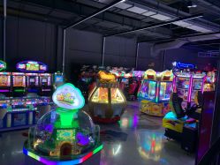 -嗨翻Hi-Fun竞技主题乐园·蹦床团建生日聚会(五棵松华熙店)