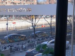 -麦当劳(展览路店)