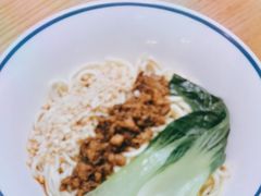 -蓉李记成都名小吃(太原龙湖万达店)