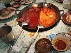 -鸿姐老火锅(疁城新天地店)