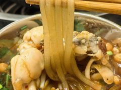 -鸿顺老铁锅美蛙鱼府(解放碑店)