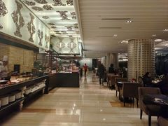 -圣丰索菲特·2 On 988 Café 自助餐厅