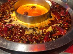 红汤番茄鸳鸯锅-谭鸭血老火锅·匠心(环球港旗舰店)