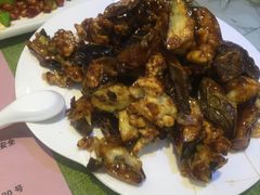 焦糖茄子牛肉粒-桃子餐厅·天津菜(红星路直营店)